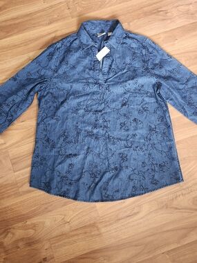 Chicos Shirt Womens Size 2 Antique Floral Denim Pullover 3/4 Sleeve Pattern NEW